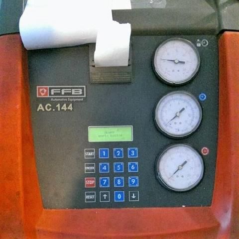 Ремонт заправочной станции для автомобильных кондиционеров FFB AC. 144